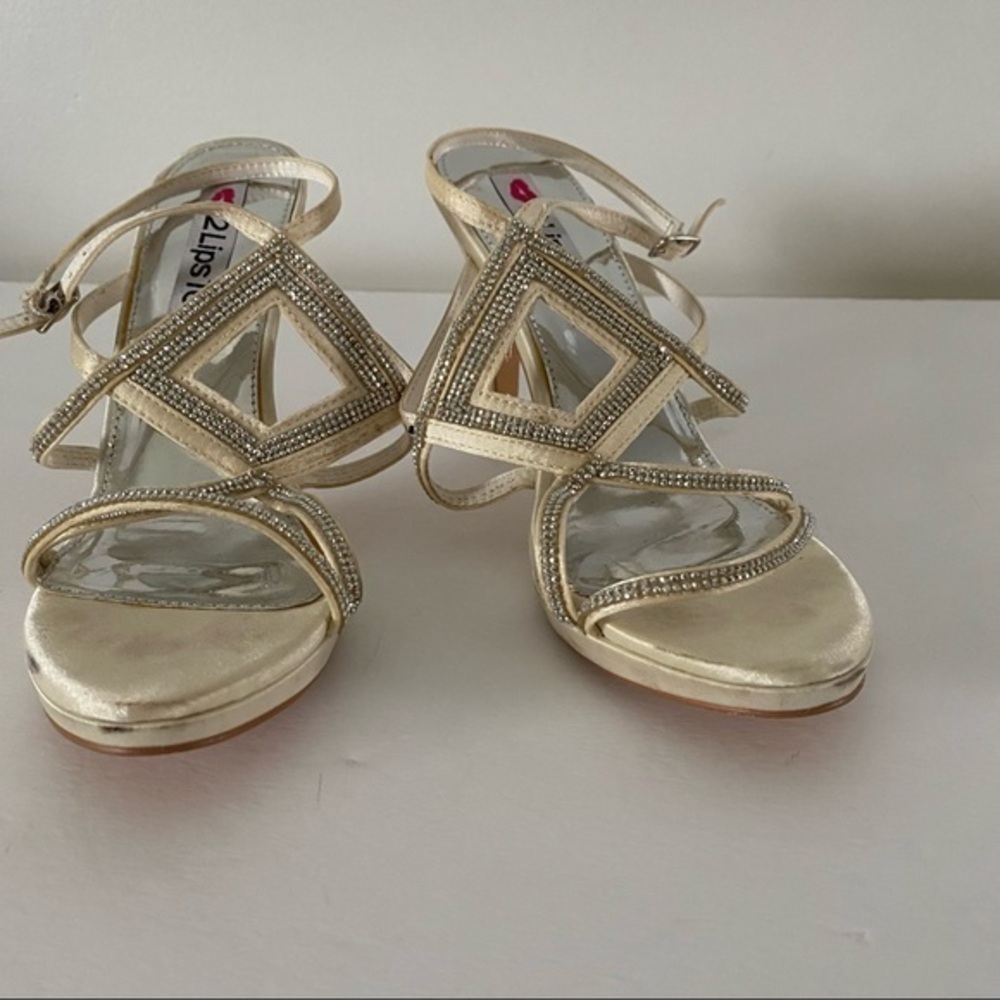 2 lips too Shiny diamond pattern party heels everlast